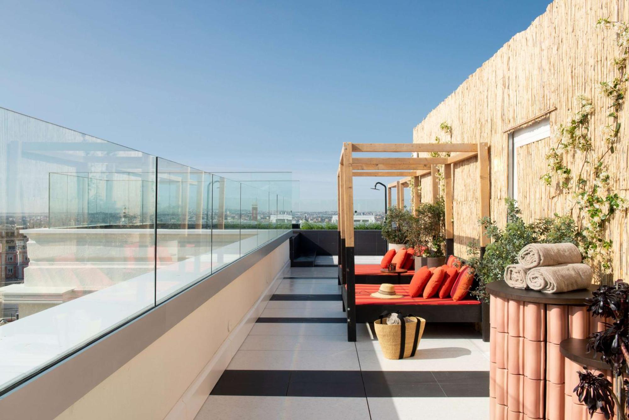 Hotel Montera Madrid, Curio Collection By Hilton Dış mekan fotoğraf